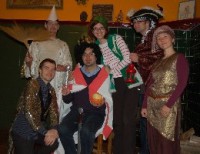 /album/fotogalerie-hynek-bohm/jako-kral-u-cesko-polskych-studentskych-stredoskolskych-her-jpg/